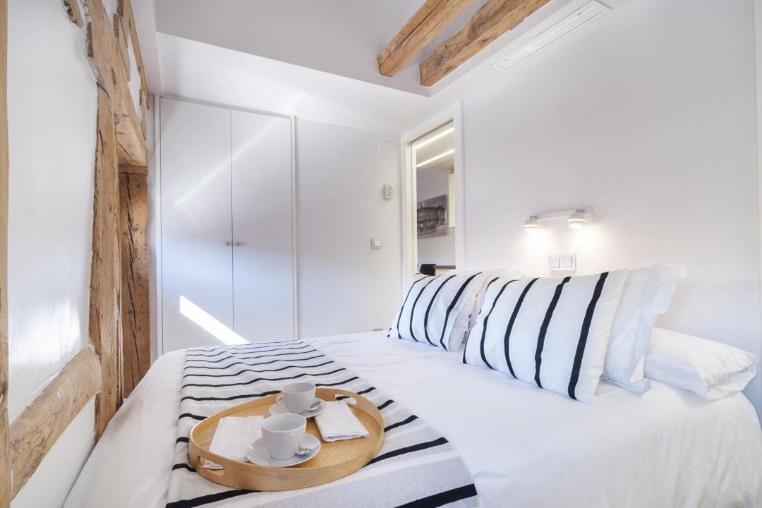 Minty Stay - Plaza Mayor 2 Bd Madrid Luaran gambar